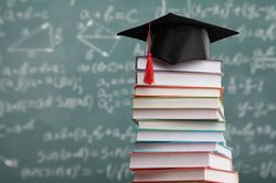 studieninhalte_lernstoff_AdobeStock_311413288.jpg